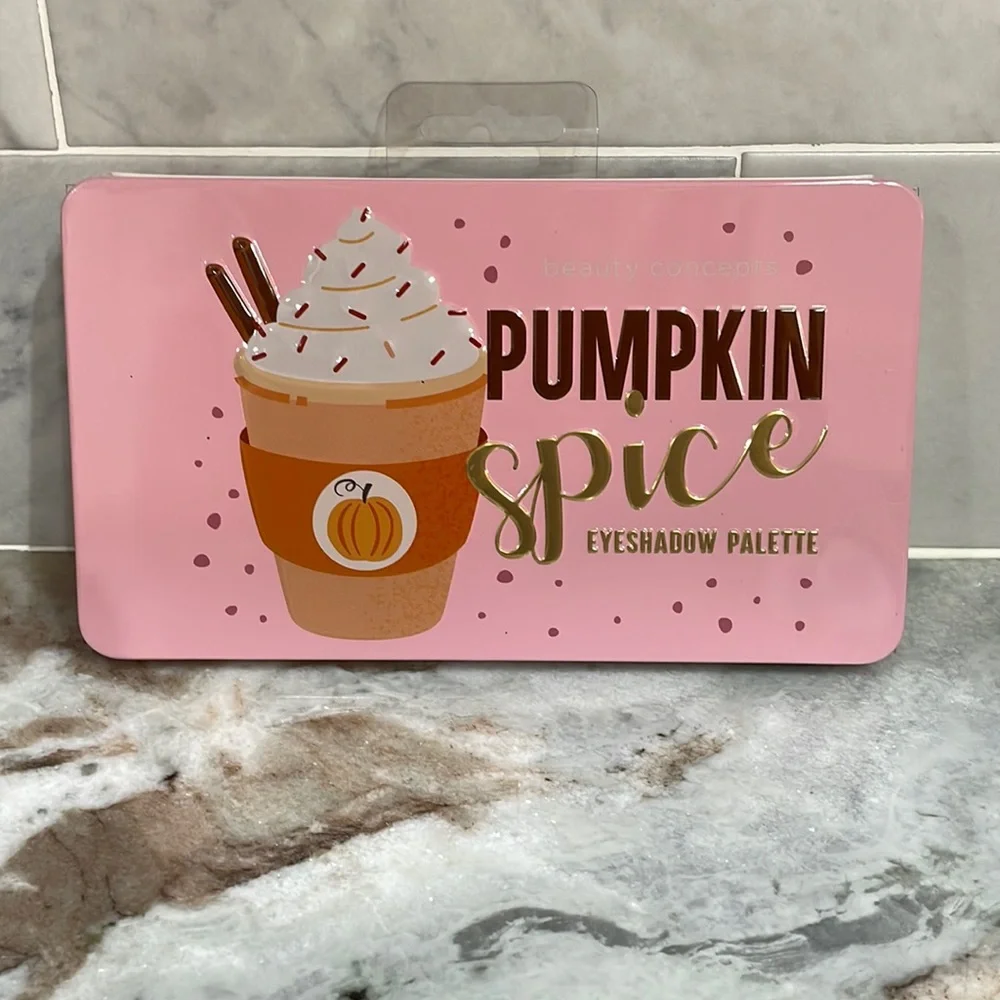 🎃Beauty Concepts Pumpkin Spice 18 Pan Eyeshadow Palette - Fall Shades 🎃 NEW
